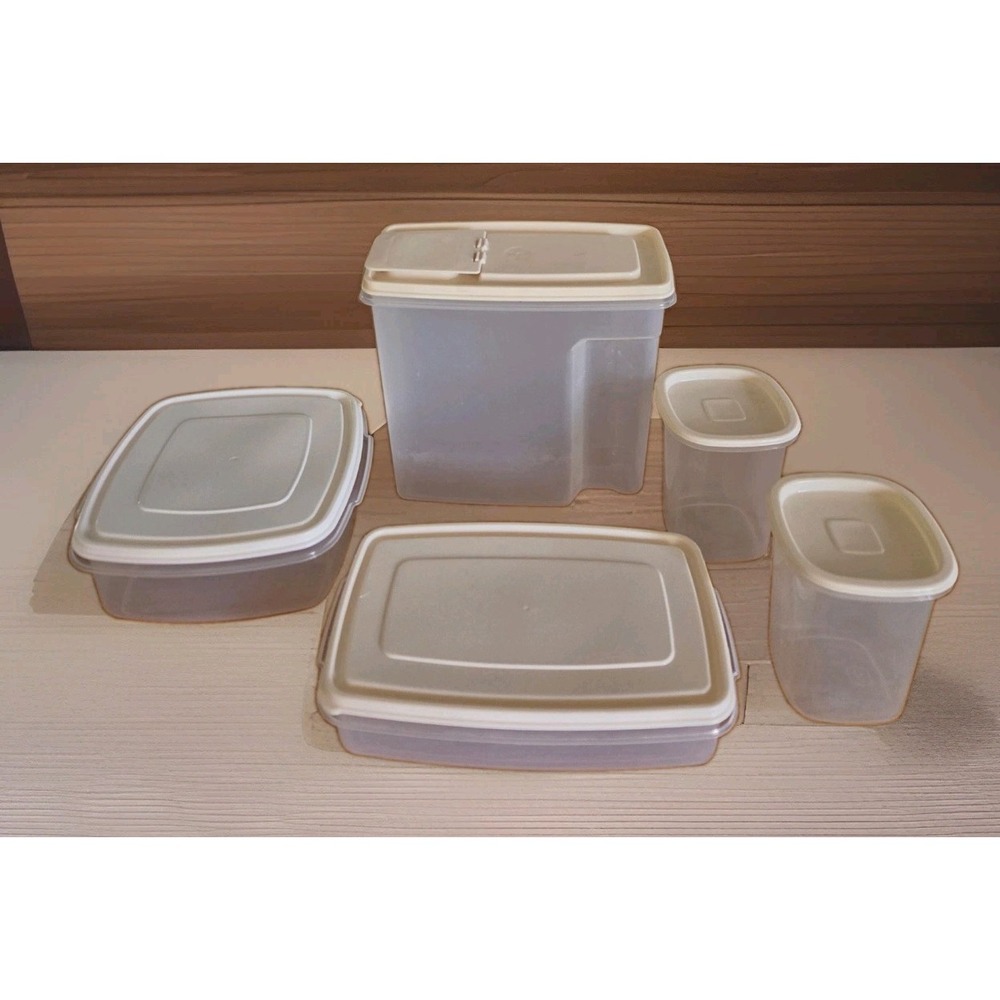 Rubbermaid Servin Saver Square Sandwich Cereal Almond Lid Vintage Lot Of 10